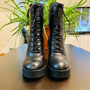 Vivorosa Imogen Lug Sole Platform Lace Up Boot | Size 6